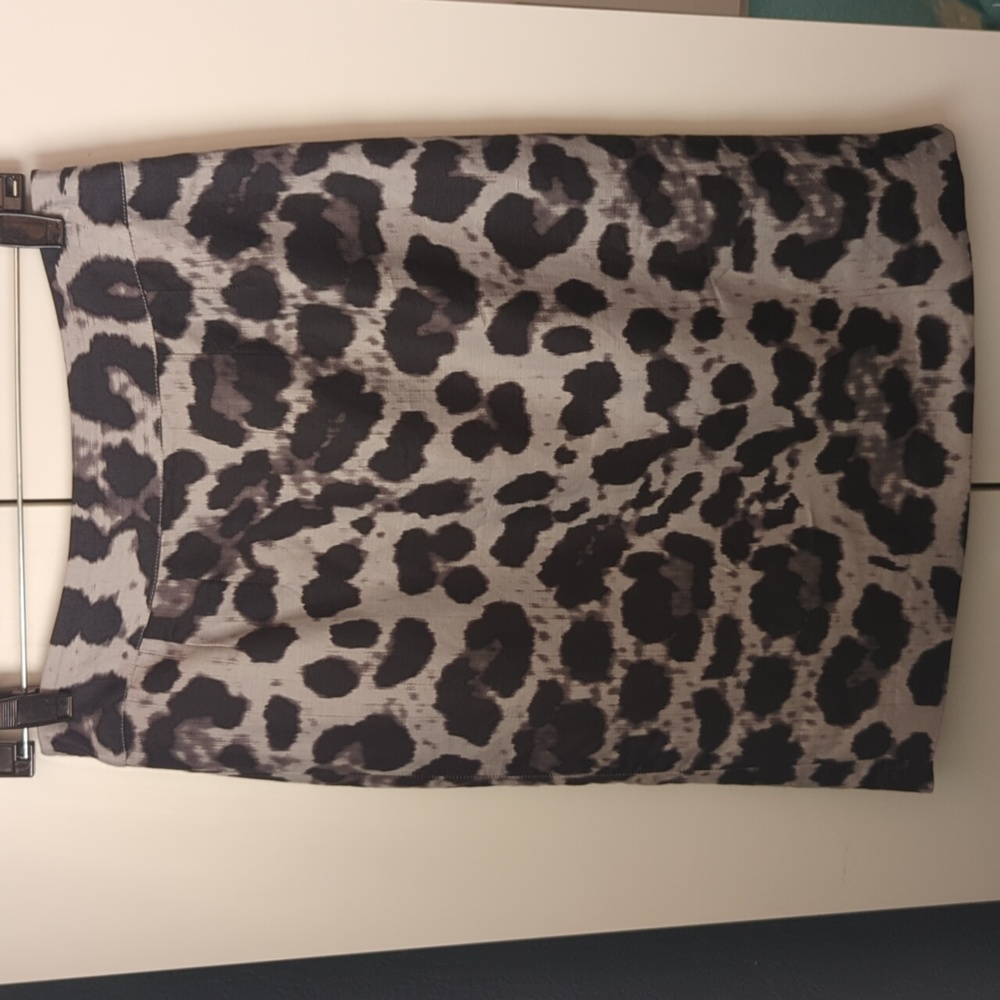 Banana Republic Animal Print Skirt Size 2